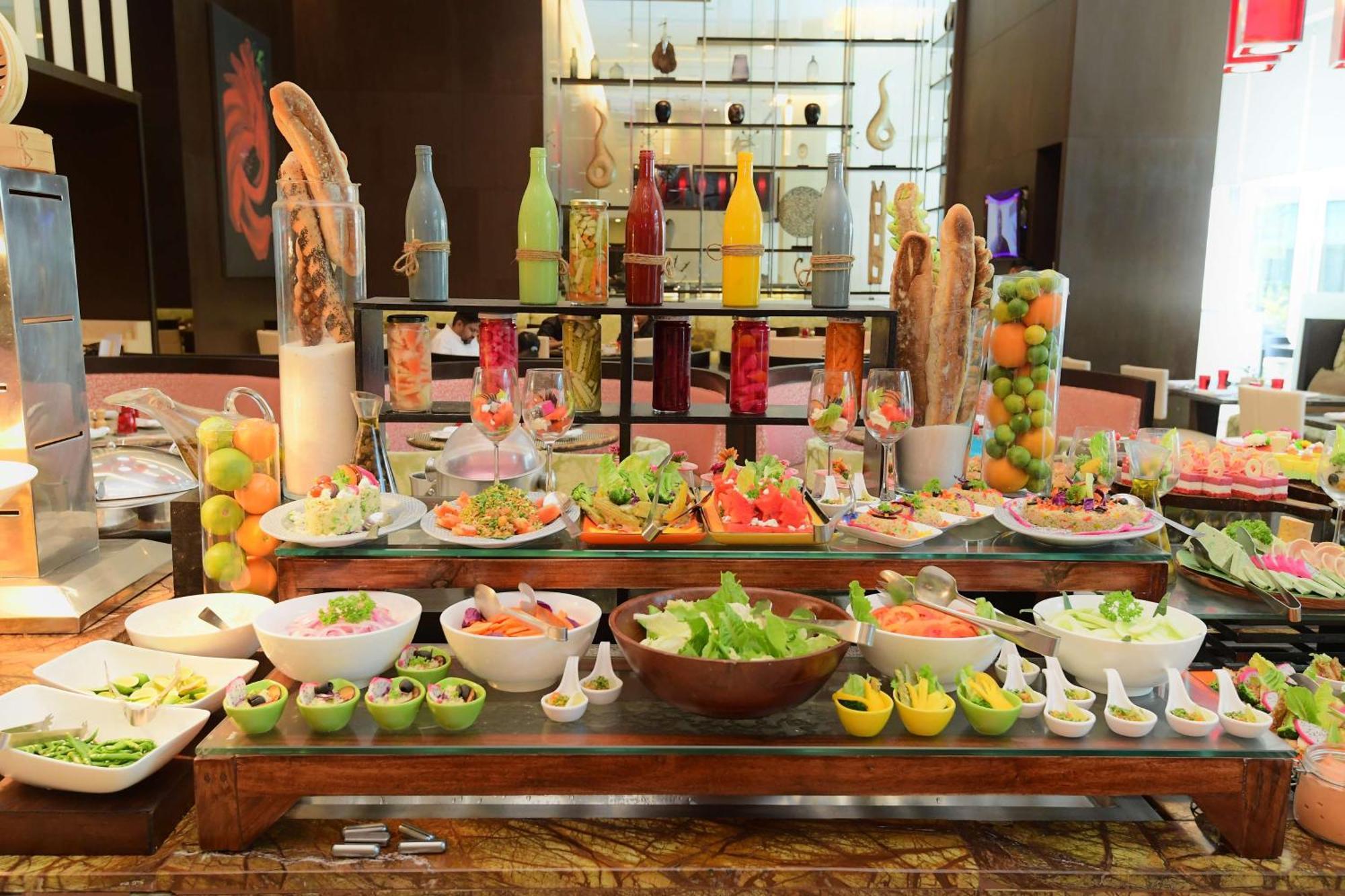 Radisson Blu Hotel Guwahati Exterior photo A salad bar